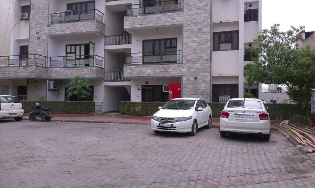 Ada+Heights+Agra Its a 3 bhk flat of the famous builder Friends. ( Friends Garden is ...